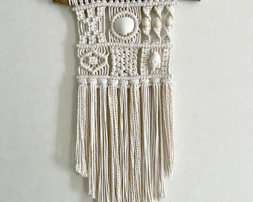 マクラメ貝殻付きタペストリー 壁掛けラック・ウォールシェルフ