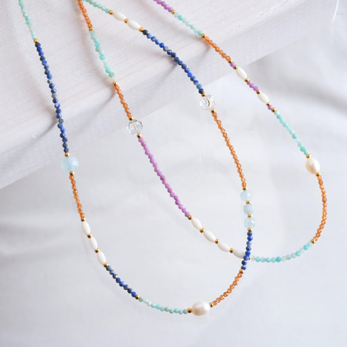 Yndislegt necklace：天然石ビーズネックレス ラピスラズリ