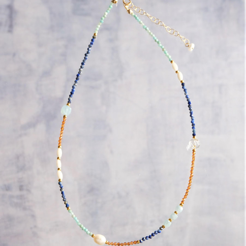Yndislegt necklace：天然石ビーズネックレス ラピスラズリ