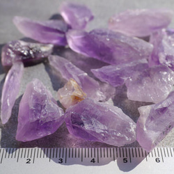 天然石アメジスト 約50g分詰合せ(ブラジル産)紫水晶結晶原石ラフロック穴なし鉱物鉱石[am-220331-01] 8枚目の画像