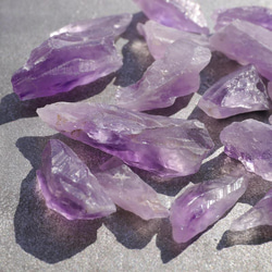 天然石アメジスト 約50g分詰合せ(ブラジル産)紫水晶結晶原石ラフロック穴なし鉱物鉱石[am-220331-01] 7枚目の画像