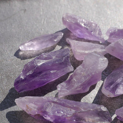 天然石アメジスト 約50g分詰合せ(ブラジル産)紫水晶結晶原石ラフロック穴なし鉱物鉱石[am-220331-01] 3枚目の画像