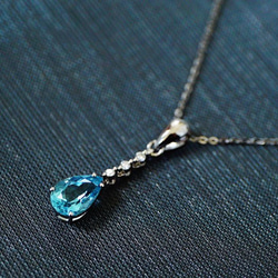 「海の色」K18  天然アクアマリン　天然ダイヤモンド　ネックレス　和名藍玉　水宝玉  3月誕生石　幸福・富・聡明 5枚目の画像