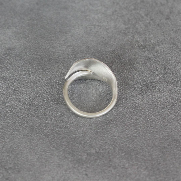 花瓣戒指 第7張的照片