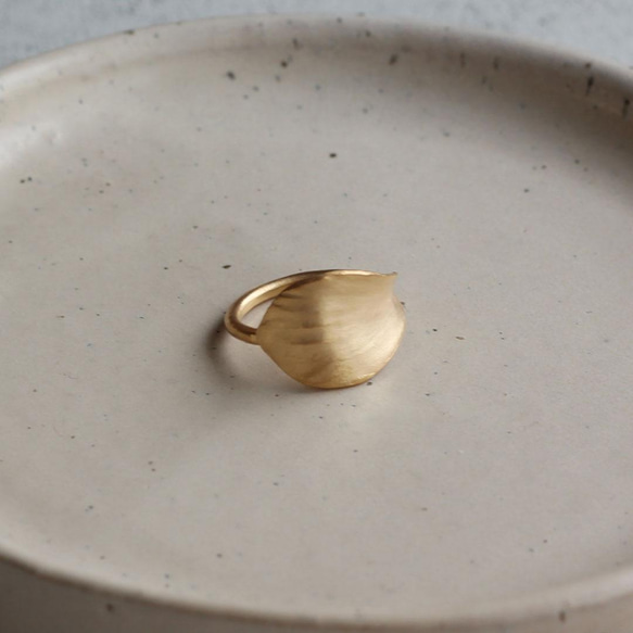 花瓣戒指 第9張的照片