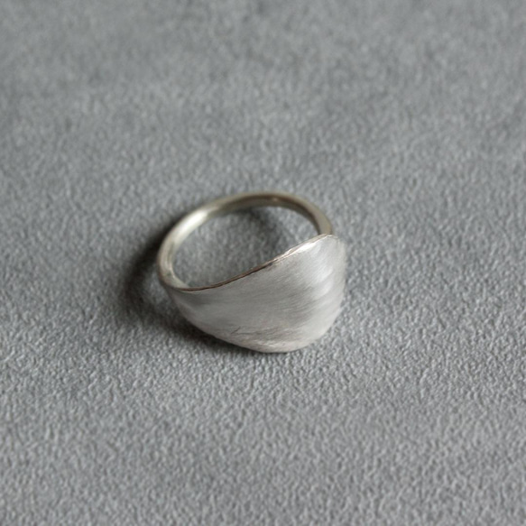 花瓣戒指 第4張的照片