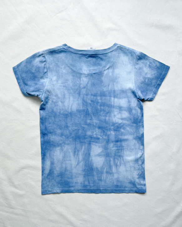 送料無料　”跳ねるクジラ”2 藍染めTシャツ　絞り染め 海　光 3枚目の画像