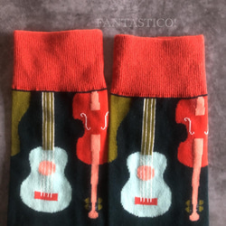 フォークギター柄ユニセックス靴下❤️スケーターソックス グラフィック ポップアート folk マンドリン バンドワゴン 4枚目の画像