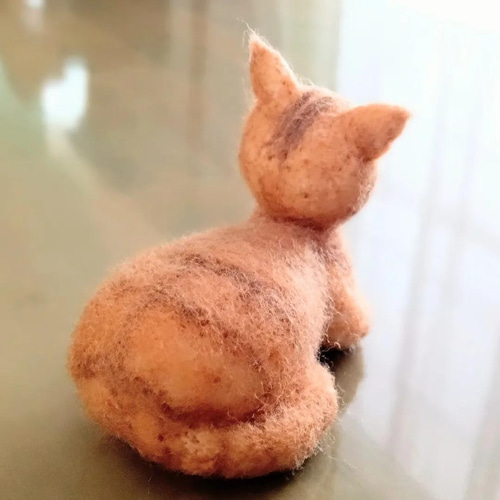 おててないない にゃんこ ( こちらは受注製作になります) 羊毛フェルト 