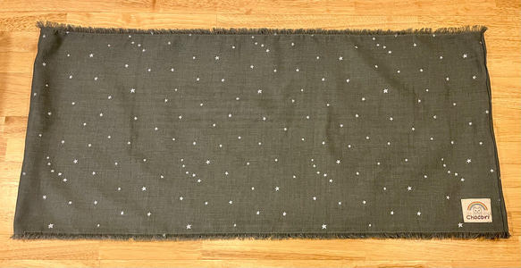 ふんわりダブルガーゼ  フリンジスヌード 星のラメプリント 3枚目の画像