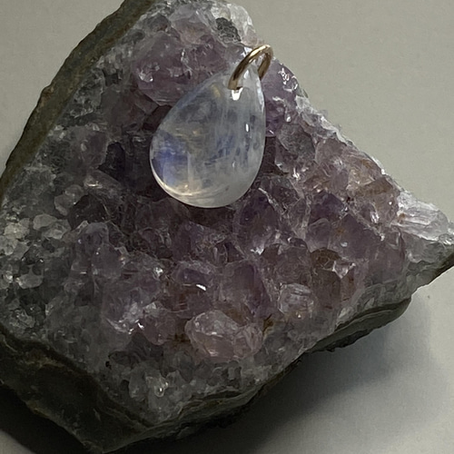 Z*す様 オークション出品⭐︎Pt900 トップ レインボームーン1.81ct Z