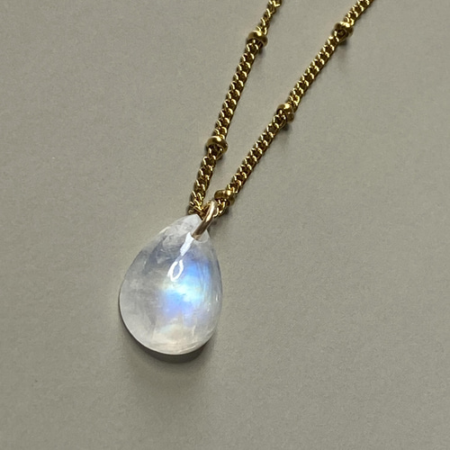 k18 レインボームーンストーン ペンダントチャーム ペンダント