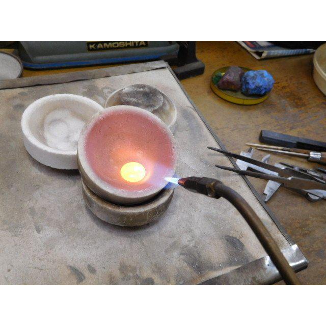 鍛造 結婚指輪 純金 24金 k24 幅広い 槌目 平打ち リング 幅5mm くすみ加工