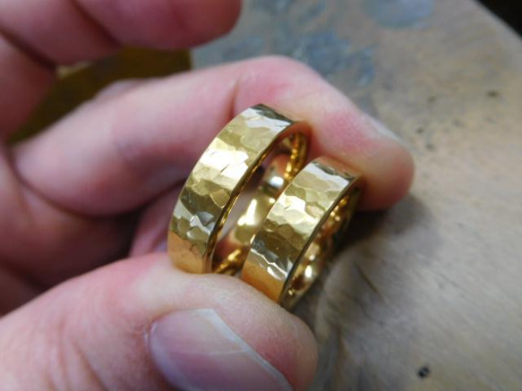K24 純金リング 槌目 幅3.4㎜ 厚さ1.7㎜ 6号 5.02 g