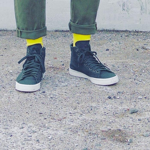 キナリノ掲載 メンズソックス 靴下 黄色 イエロー フィット「TRIP