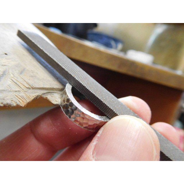 鍛造 結婚指輪 プラチナ1000 純プラチナ プラチナ999 槌目 平打ち リング 女性4mm 男性5.5mm