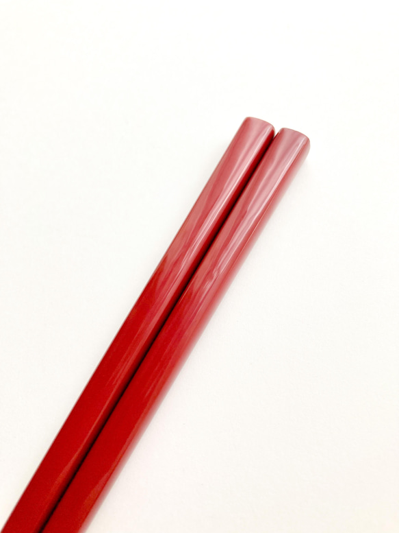 朱色の漆の磨き箸 (すべりどめ 乾漆粉) 2枚目の画像