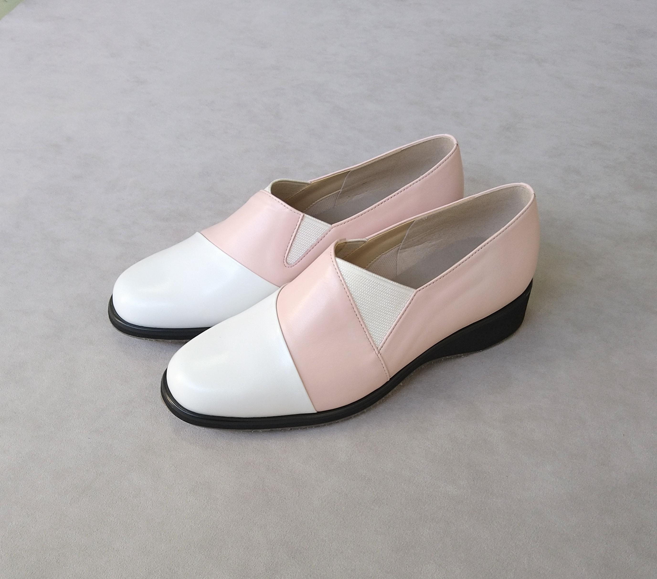 サイズ交換OK♪桜カラーがオシャレ♪もうこれしか履けない♪楽々歩けるウォーキングシューズ♪♪日本製 9,625円