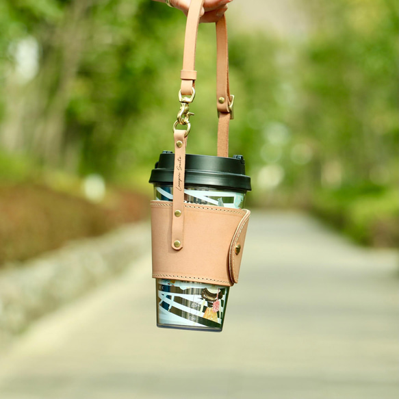 隨時隨地攜帶咖啡！皮革保溫杯套 第1張的照片