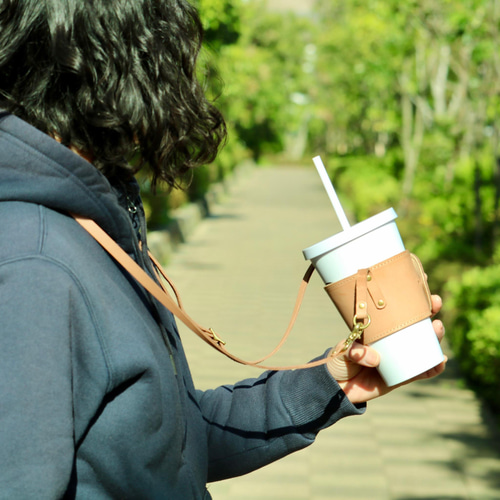 コーヒーの持ち歩きに！レザータンブラーホルダー その他バッグ SKLO