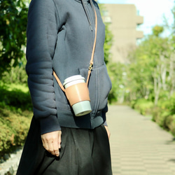 隨時隨地攜帶咖啡！皮革保溫杯套 第2張的照片