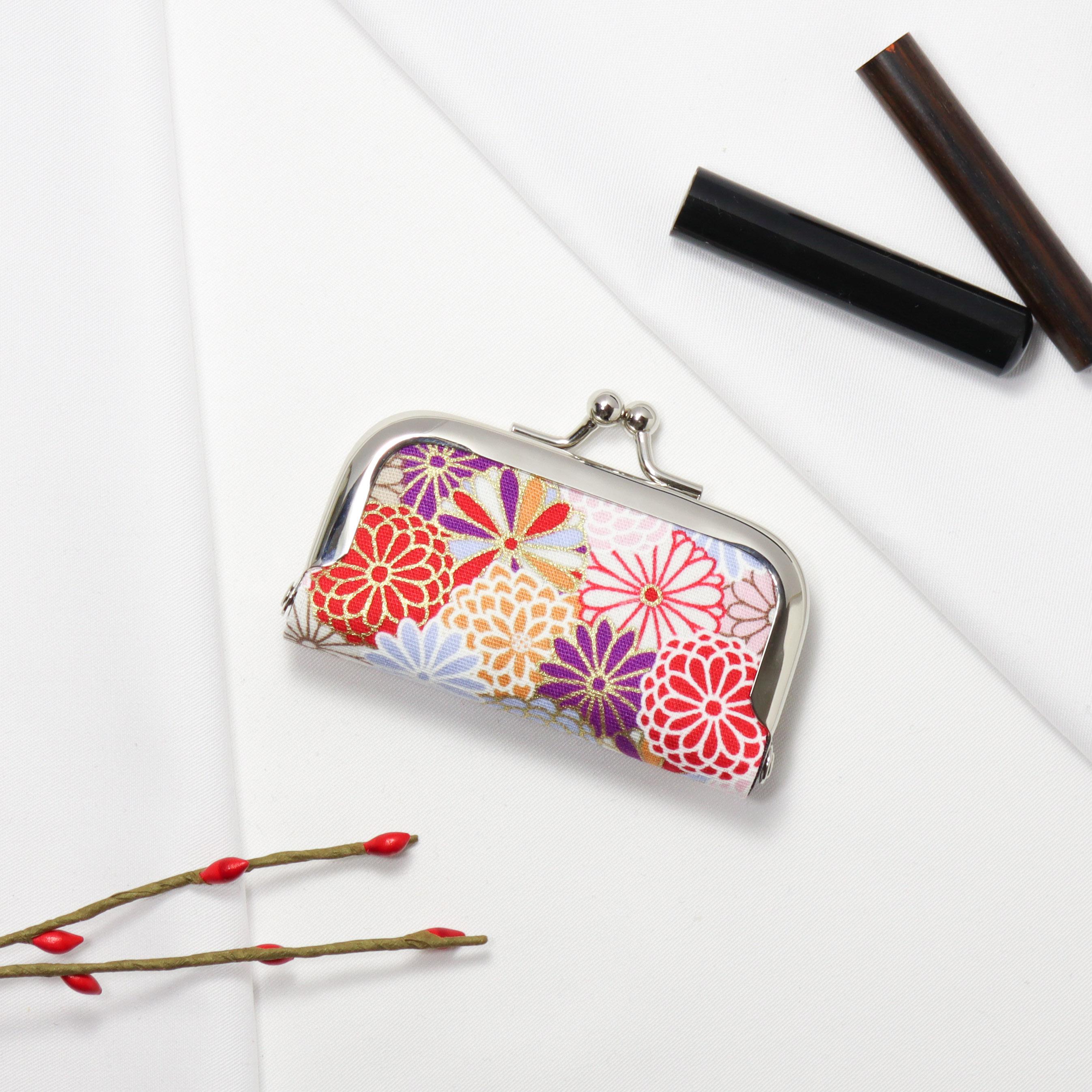 【しょう（プロフ読んで）】がま口マルチケース