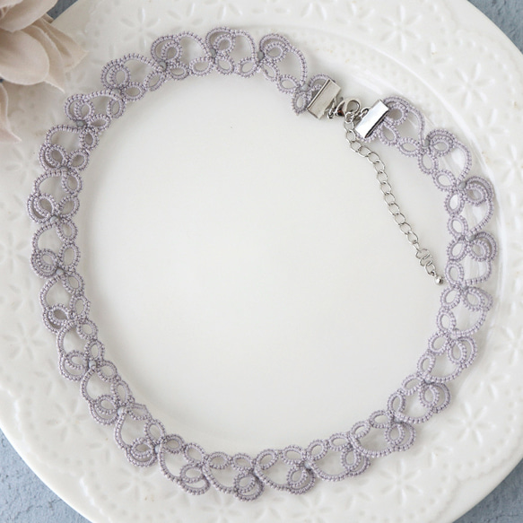 タティングレースのカジュアルチョーカー（ライトグレー） 2枚目の画像