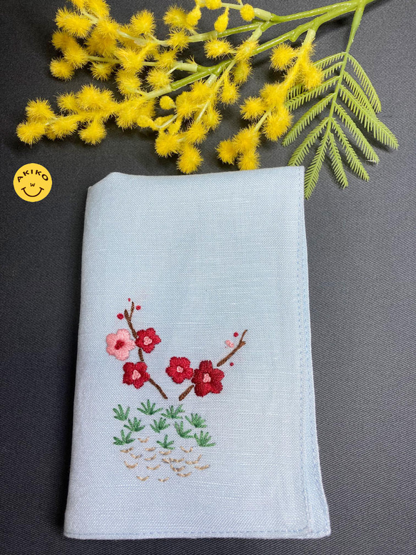 リネン手刺繍ハンカチ「桜」30cm×30cm「パステルブルー」 9枚目の画像