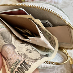 L字ファスナー  コンパクト ミニ財布 ✧ ペイズリー ✧ アイボリー✧ 春財布　✣お札を折らずに使える✣ 14枚目の画像