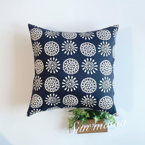 ケイタマルヤマ　クッションカバー　2枚セット KEITA MARUYAMA（ケイタマルヤマ）の「【KEITA MARUYAMA】クッション