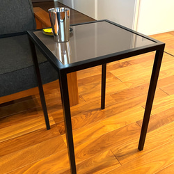 【受注生産】アイアンテーブル / カラーガラス　サイドテーブル　多目的テーブル 1枚目の画像