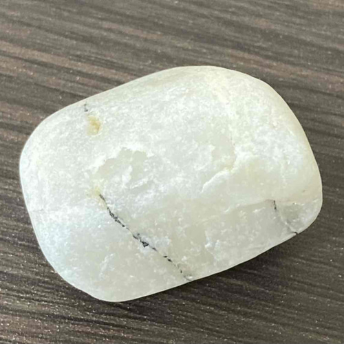 あわ貴石ギャラリーの美しい希少な天然阿波白翡翠（ジェダイト
