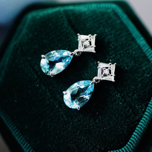 ジュエリーマキ　K18ピアス　アメジスト・アクアマリン・ペリドットの３連ピアス K18サンタマリア・アクアマリン＆ダイヤモンドのポストピアス