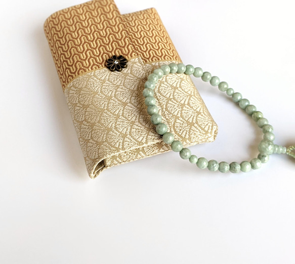 博多織：手織りの帯地で「お数珠・懐紙入れ」シルク100％の手織りの帯地・丁寧に織り上げた帯の小物 6枚目の画像