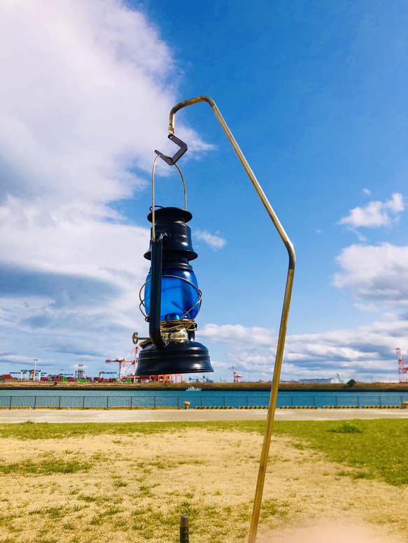 オール真鍮製差し込みランタンスタンド オール真鍮製差し込みランタンスタンド