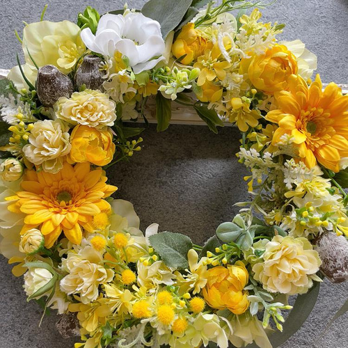 黄色いガーベラのリース アーティフィシャルフラワー 母の日ギフトにも  