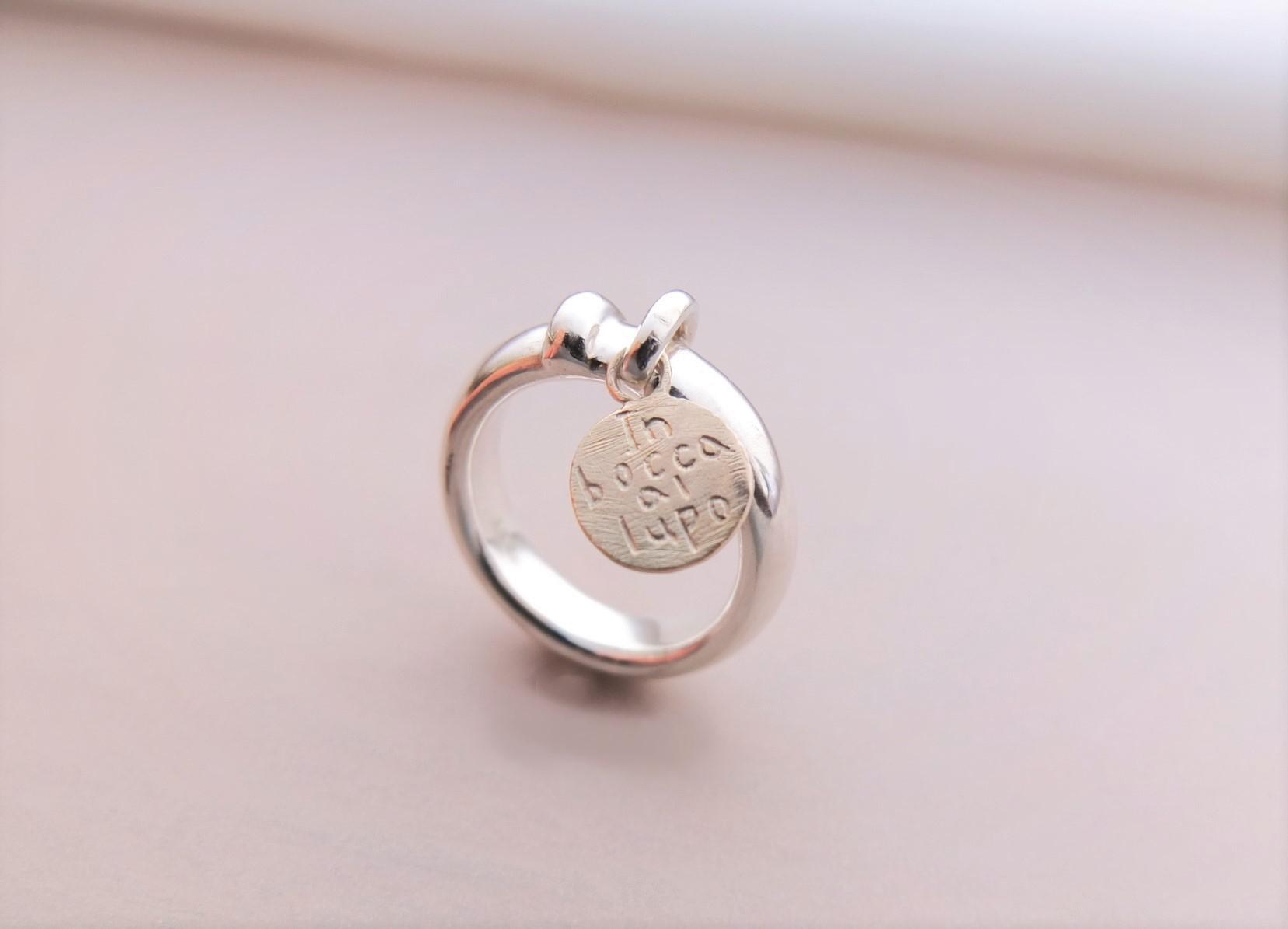 ”幸運を祈る”In bocca al lupo コインリング　K10YG&Silver925