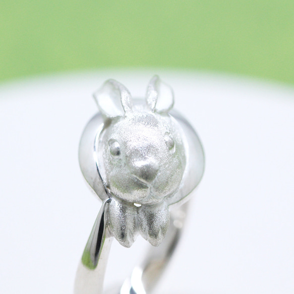 三日月兎のシルバーリング 5枚目の画像