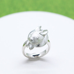 三日月兎のシルバーリング 3枚目の画像