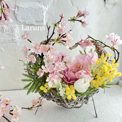 桜のアレンジ ×8再入荷！春の桜とチューリップとミモザの
