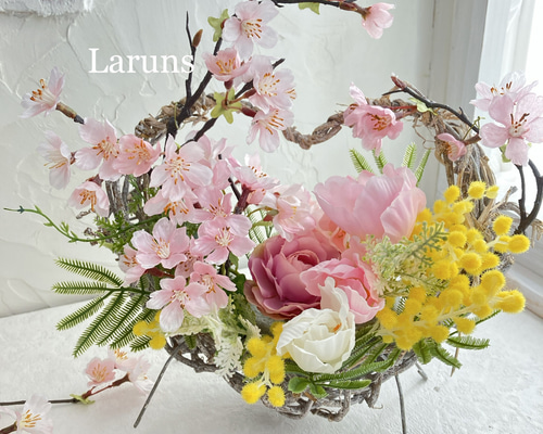 ハンドメイド❣️お花見❣️おめかしうさきちゃん❣️さくら、蝶々