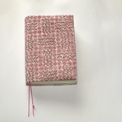 ほぼ日手帳オリジナル用 スリーピングローズ ( リバティ ミナペルホネン ) ピンク 1枚目の画像