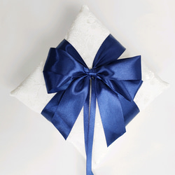 リングピロー ✾ 青リボン 花柄レース生地 ✾ ウェディング ブライダル 結婚式 1枚目の画像