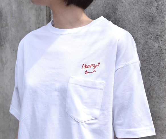 ビッグシルエット 刺繍Tシャツ Mommy!!《ホワイト》トップス 大人 お母さん 1枚目の画像