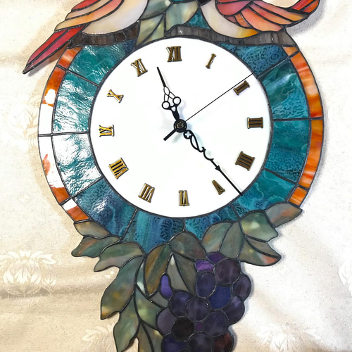 ステンドグラスぶどうモチーフの壁掛け時計(ウォールクロック)