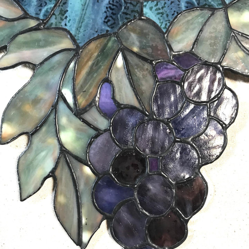 ステンドグラスぶどうモチーフの壁掛け時計(ウォールクロック)