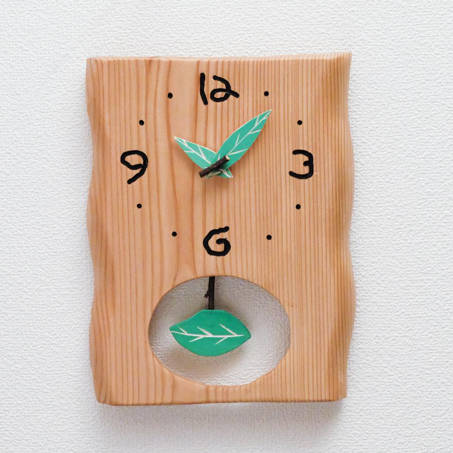 木の振り子掛時計