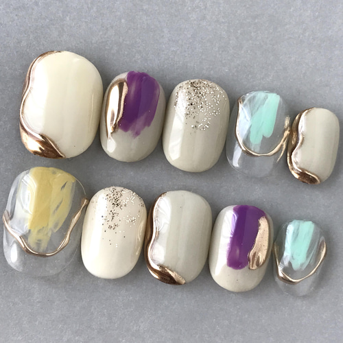 個性派ネイルNo.1♡くすみカラーニュアンスネイル グリーンイエロー  