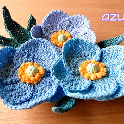 青い芥子の花のコサージュ 3枚目の画像