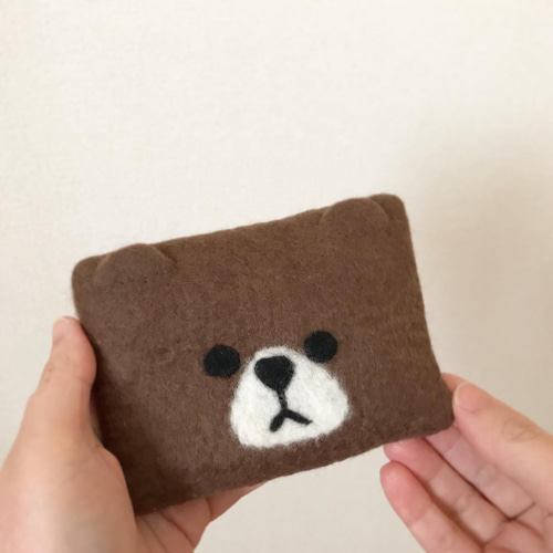 くまさんのポケットティッシュケース【受注生産】 その他ケース 岡田
